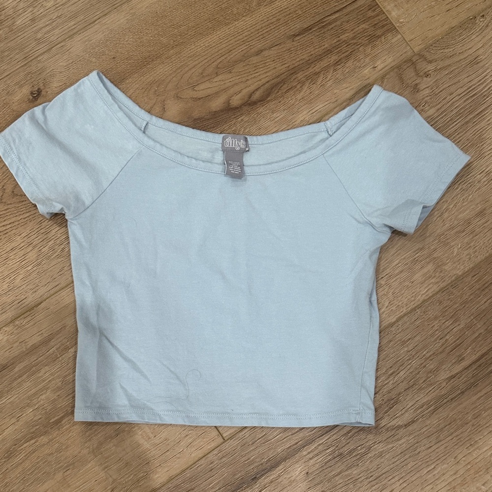 Tilly's Sky Blue Casual Top